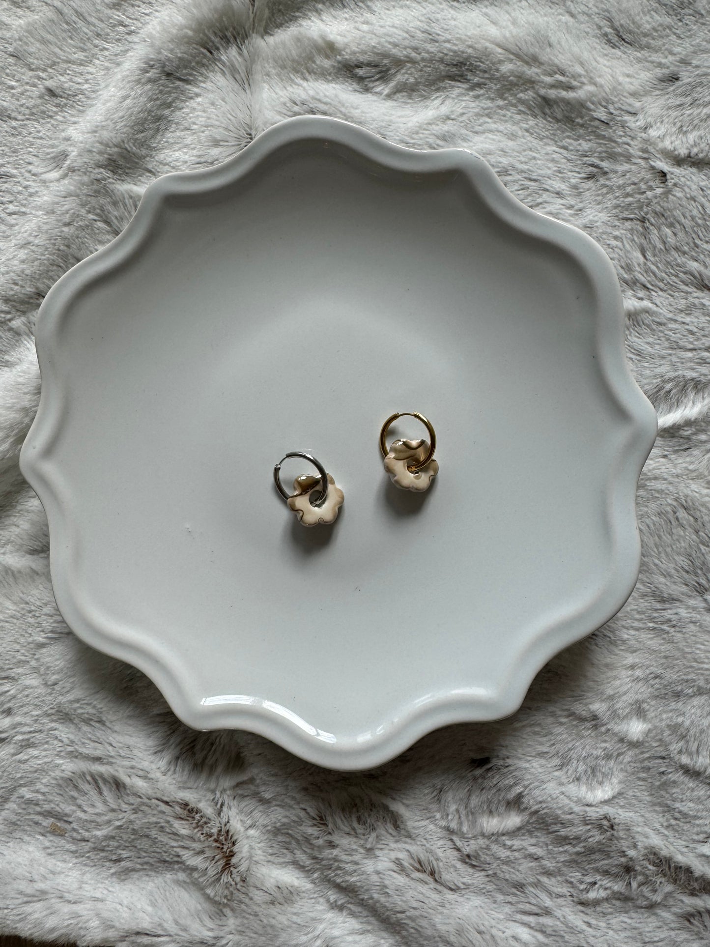 BOUCLES ANGIE GREIGE